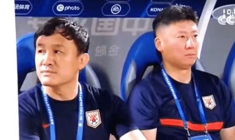 安在旭与崔贤珠2014年在音乐剧中饰演一对恋人并在今年1月确定了恋爱关系。
